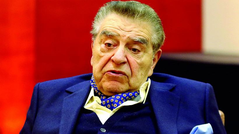 “La única solución para esto es ponerse la vacuna”: Las declaraciones de Don Francisco tras inocularse contra el Covid-19