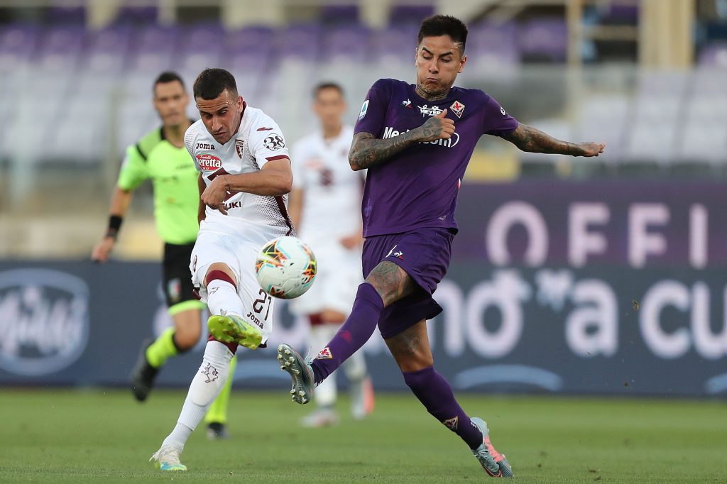Erick Pulgar fue titular en agónico empate de la Fiorentina en la Serie A