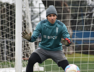 Universidad Católica sufre por una baja para la reanudación del Campeonato Nacional