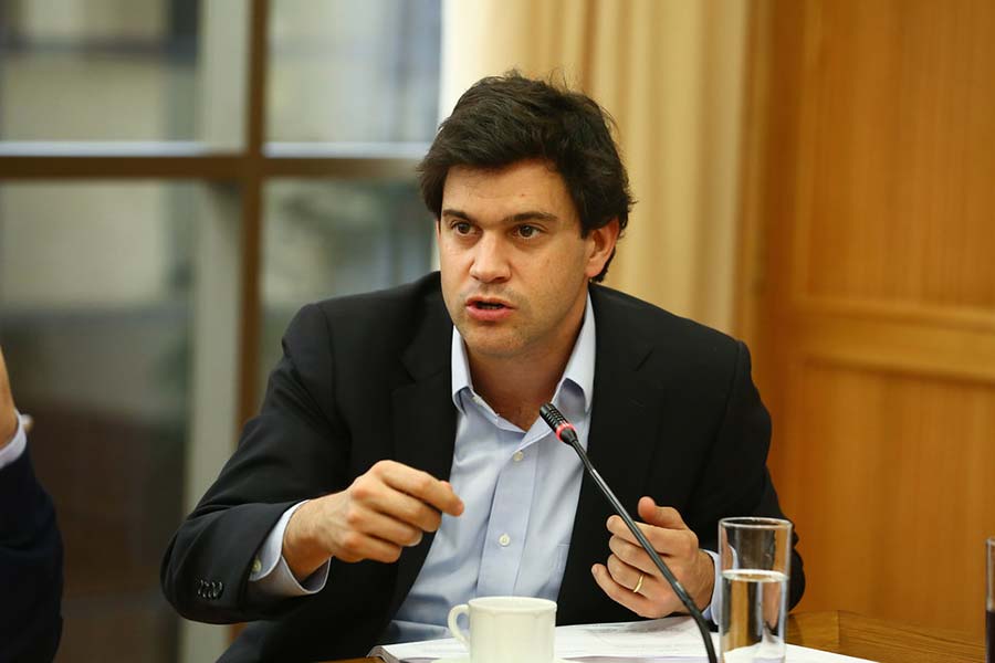 Bancada RN presentará denuncia ante el CNTV por polémica franja electoral que llamaban a asesinar a Piñera