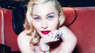 Madonna sorprendió con foto en topless en Instagram y generó divididos comentarios de sus seguidores