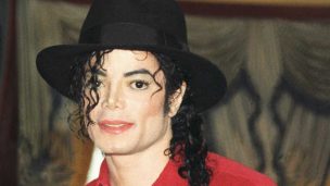 Médico que supervisó autopsia reveló perturbadores hallazgos en el cuerpo de Michael Jackson