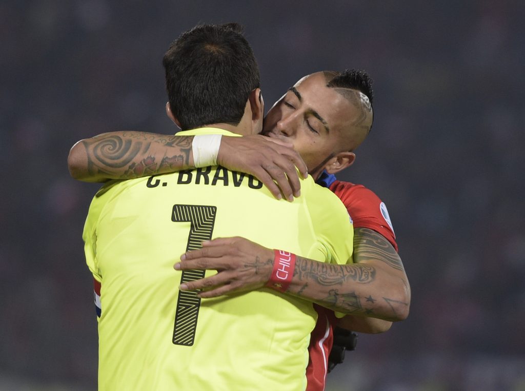 “El camarín de la Roja no está roto; entre Vidal y Bravo no hay problemas”