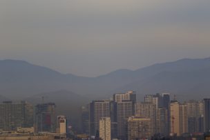 Decretan Alerta Ambiental para este martes en la Región Metropolitana