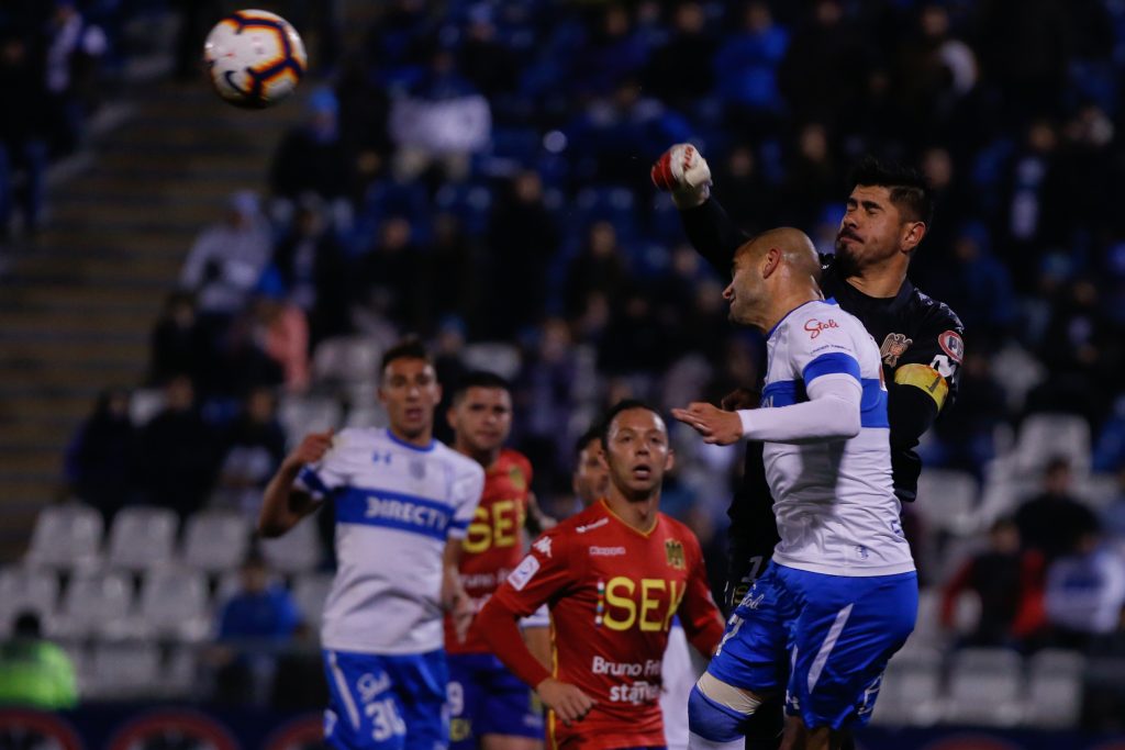 “Es un superclásico, me encanta ganarles”: Diego Sánchez “calentó” el partido entre UC y Unión Española