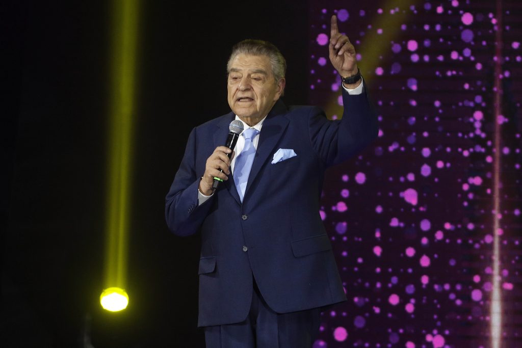 “Vamos Chilenos”: Confirman horarios del programa encabezado por Mario Kreutzberger
