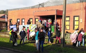 Desconocidos destrozaron ventanales de la Municipalidad de Tirúa