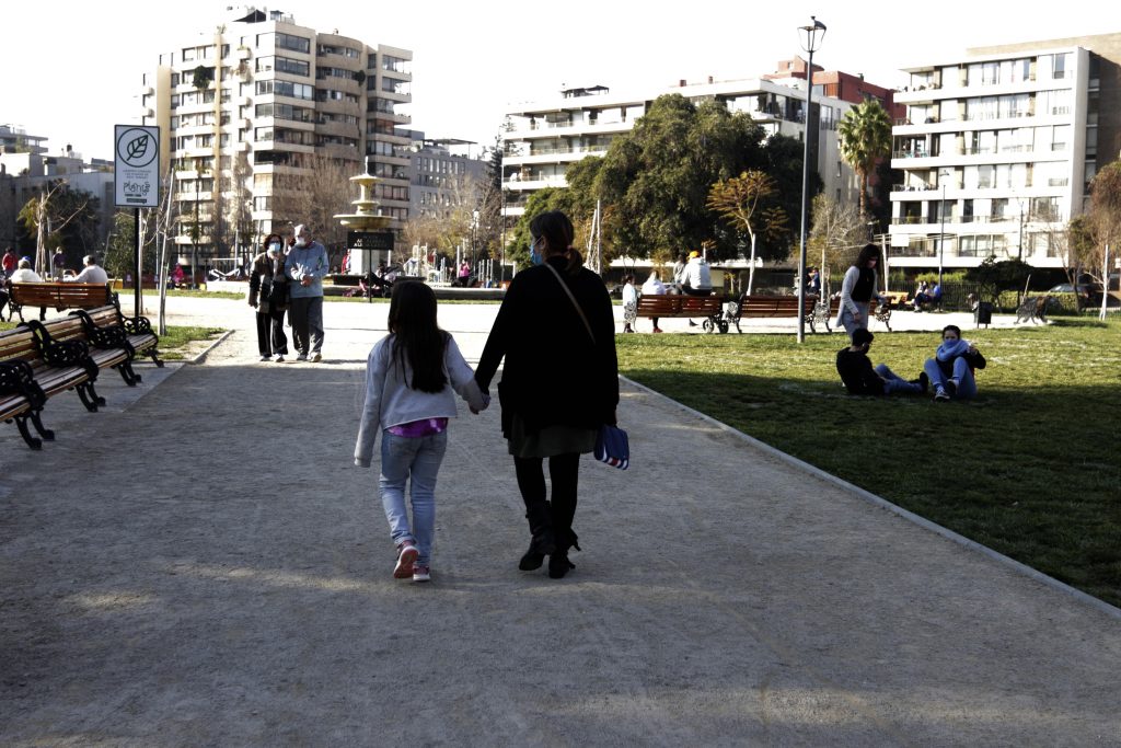 Plaza Pública Cadem: 47% de la población está en desacuerdo con la etapa de “Transición”