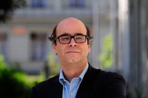 Partido en formación de Fernando Atria se integra al Frente Amplio