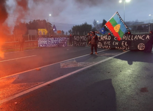 Ruta 5 Sur: Tránsito se encuentra suspendido a la altura de Ercilla por barricadas incendiarias