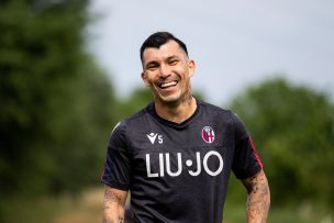 En Italia quedaron fascinados con la faceta defensiva de Gary Medel: 