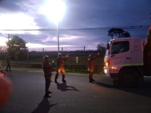 Carabinero desenfunda arma contra camionero en Ruta 5 Sur: 