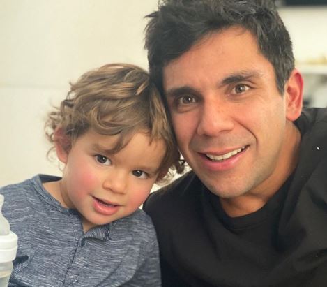 Ternura total: Hijo de JP Queraltó y Fran Sfeir encantó Instagram con un “pastel” [VIDEO]