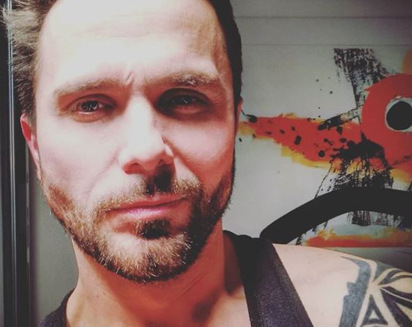 “Esa carita es ver a…”: Álvaro Ballero sorprendió con foto de su infancia