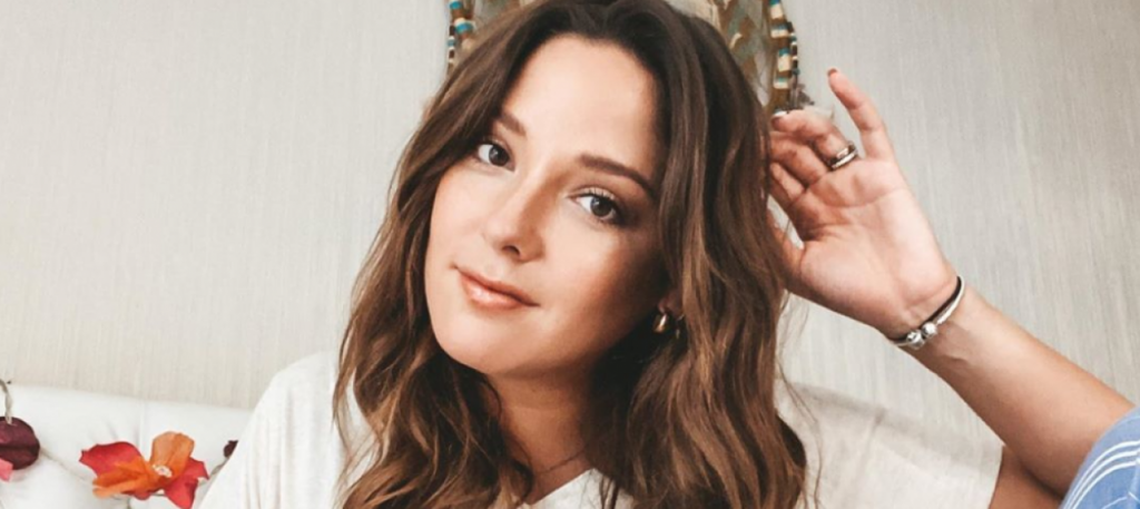 Kel Calderón impactó a sus seguidores con sensual y destapada foto “pre covid”
