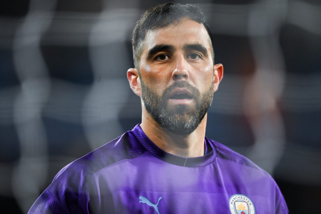 Claudio Bravo no le cierra las puertas a la política: “Me gustaría tener alguna opción”