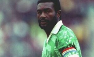 Fallece Stephen Tataw, capitán de Camerún en el Mundial de Italia 1990