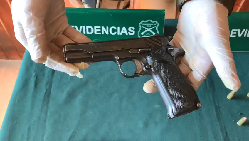 Carabineros detuvo a menor portando arma de fuego y conduciendo en toque de queda en Ercilla