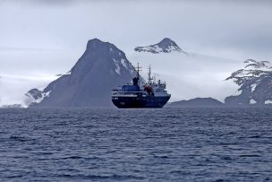 Sernageomin alerta sobre sismicidad en el volcán submarino Orca en la Antártica