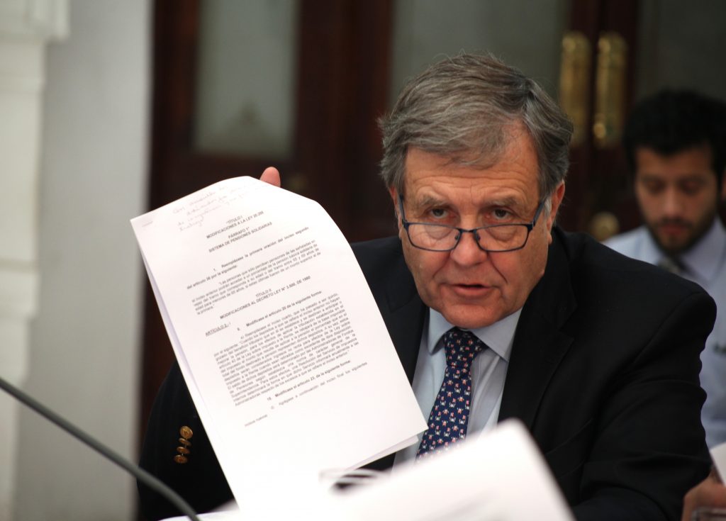 Diputado Melero (UDI) le cerró la puerta a un posible apoyo al segundo retiro del 10% de las AFP: “Me parece una mala idea; es debilitar las pensiones”