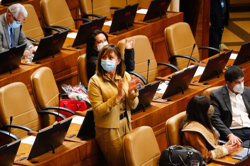 Diputada Loreto Carvajal acusa “displicencia” de general Rozas en caso de Norma Vásquez