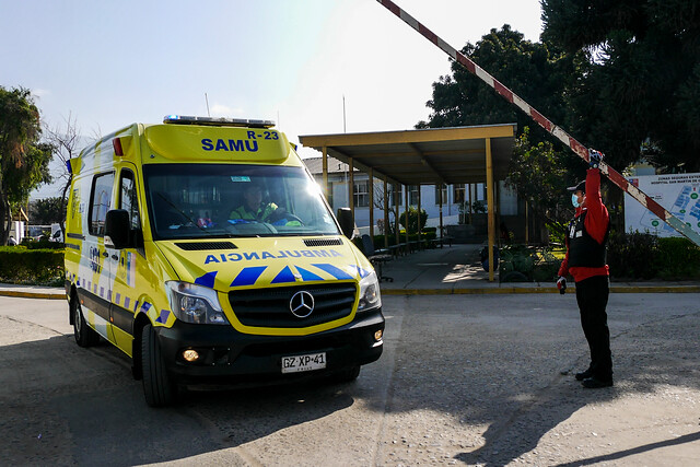 Urgencia de Hospital de Peñaflor debió ser evacuada por intoxicación de paciente