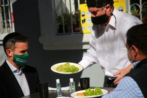 ACHS realizan positivo balance ante apertura de restaurantes en pandemia