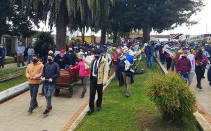 Familiares y amigos despidieron en su funeral a joven baleado en Cañete