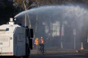 Un menor y 21 carabineros heridos tras incidentes por 11 de septiembre