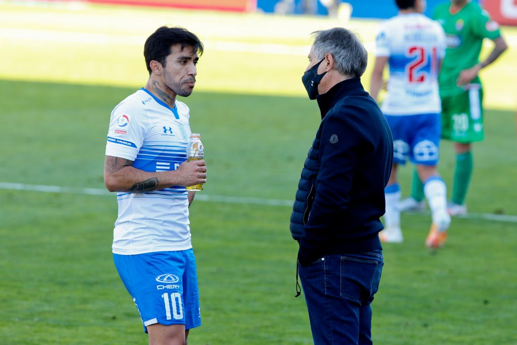 Ariel Holan: “Creo que el equipo va encontrando su funcionamiento”