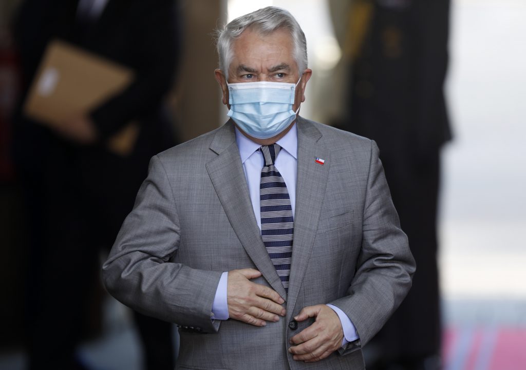 Ministro Paris por Fiestas Patrias: “Si queremos ganarle la batalla al coronavirus, debemos seguir siendo responsables”