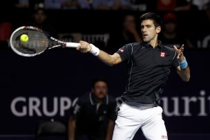 Tenis: Djokovic es descalificado del US Open por un pelotazo a una juez de línea