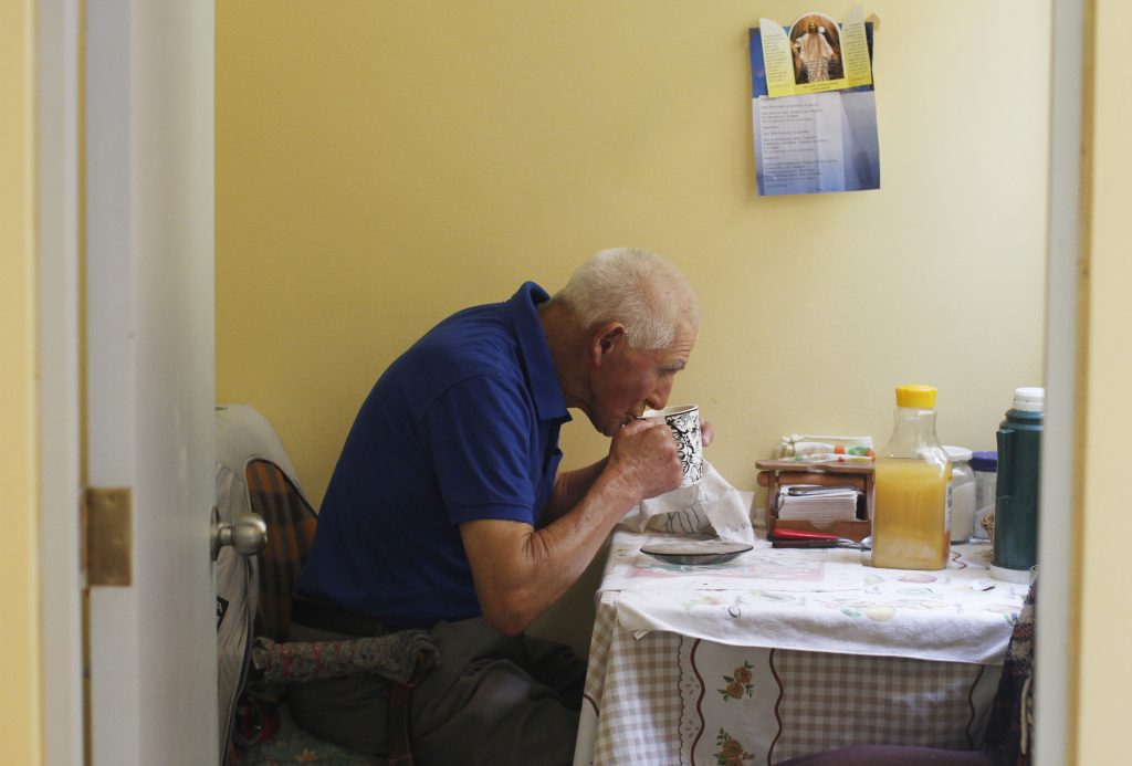 Lanzan tres seminarios web sobre neuropsicología para apoyar el cuidado de personas con Alzheimer