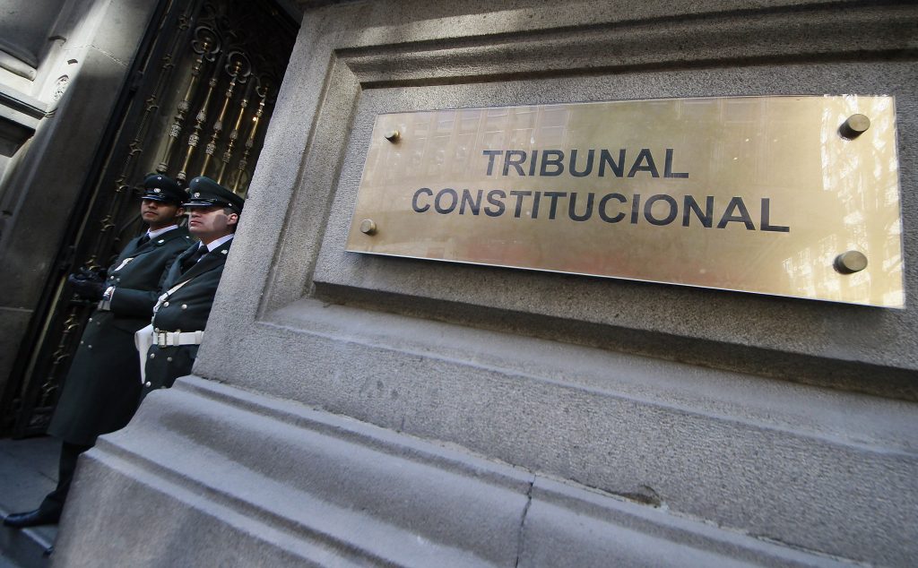 UDI y RN acudirán al TC por proyecto que tipifica el negacionismo como delito