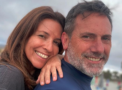 “Pero con respeto…”: Karla Constant le dedicó romántico mensaje a su marido y recibió inesperados comentarios de parte de sus seguidoras
