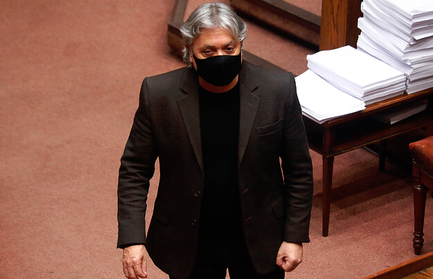 Senador Navarro tras audiencia de cautelas de garantías por querella sobre muertes por Covid-19: “Abogados del Gobierno están dando manotazos de ahogados”