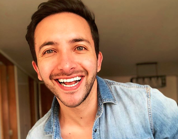 “Cada vez que uno lo cuenta es difícil, absolutamente”: Hugo Valencia habla abiertamente sobre su orientación sexual y se sincera con sus seguidores