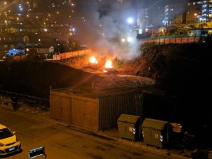 Dos maquinarias de construcción fueron quemadas en Viña del Mar