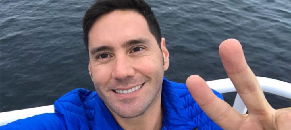 “Se notan las cirugías”: Pancho Saavedra es cuestionado por su apariencia tras compartir foto del recuerdo 
