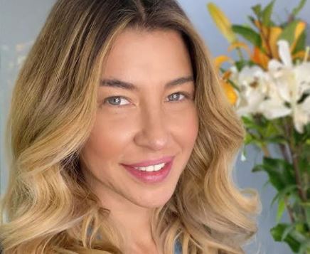 “Qué linda te ves de mamá”: Pancha Merino encanta con fotos “al natural” junto a su hija menor