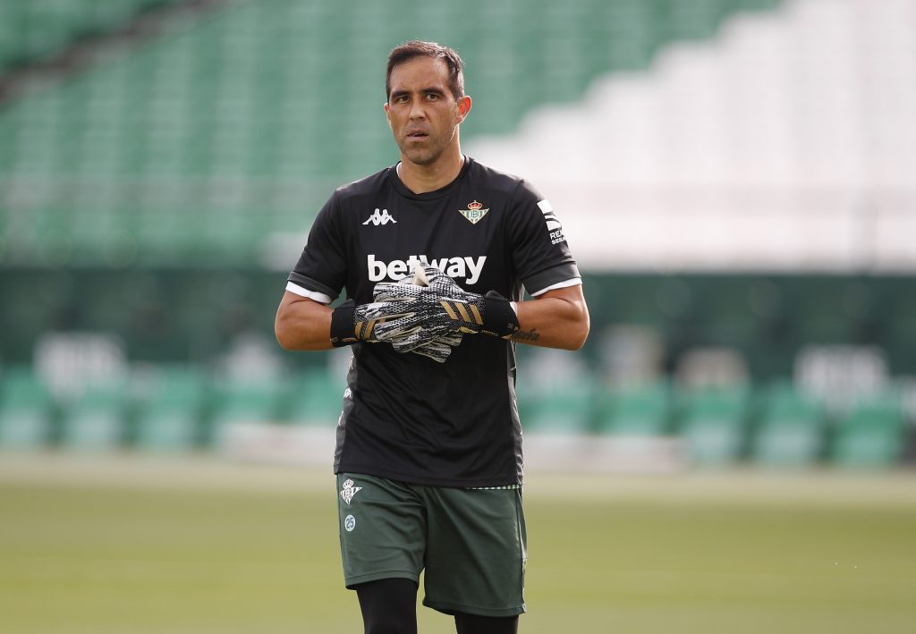 Con Bravo como figura: Betis de Pellegrini igualó en casa ante el líder Atlético