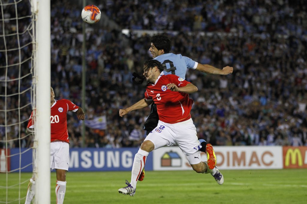 Luis Suárez recordó su noche mágica ante la Roja en 2011: “Lo disfruté en el momento”