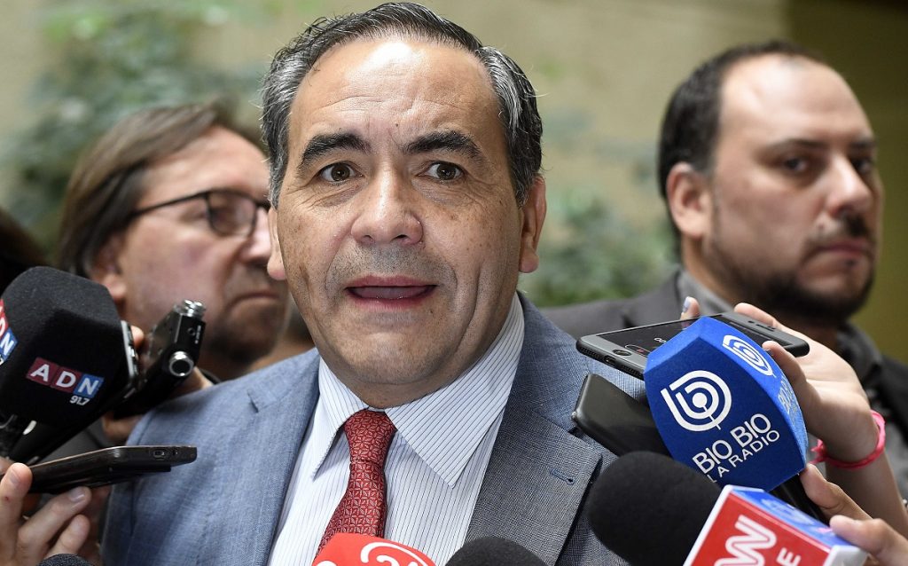Diputado Espinoza calificó de “vergonzosa” la rebaja de impuestos del SII a Penta