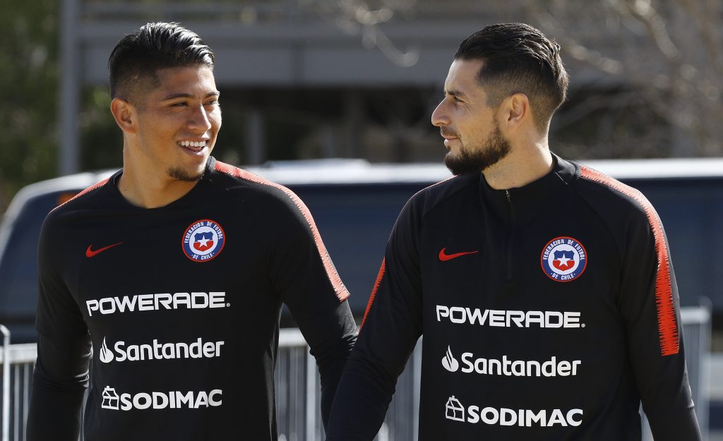 Gabriel Arias presentó molestias físicas y Brayan Cortés asumirá el desafío ante Colombia