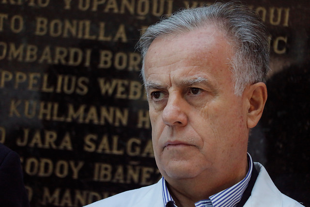 Emilio Santelices: “No se pueden presentar acusaciones que no tienen mérito ni fundamento jurídico, menos sanitario”