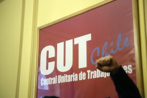 CUT exige al Gobierno que dé feriado para el día del Plebiscito