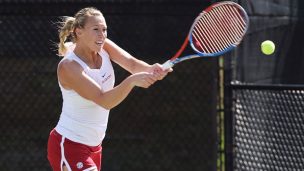 Tenis: Alexa Guarachi avanza a cuartos de final en el dobles de Roland Garros