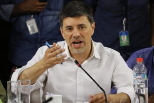 Díaz (UNIR) se mostró a favor de una refundación de Carabineros y sostuvo: 