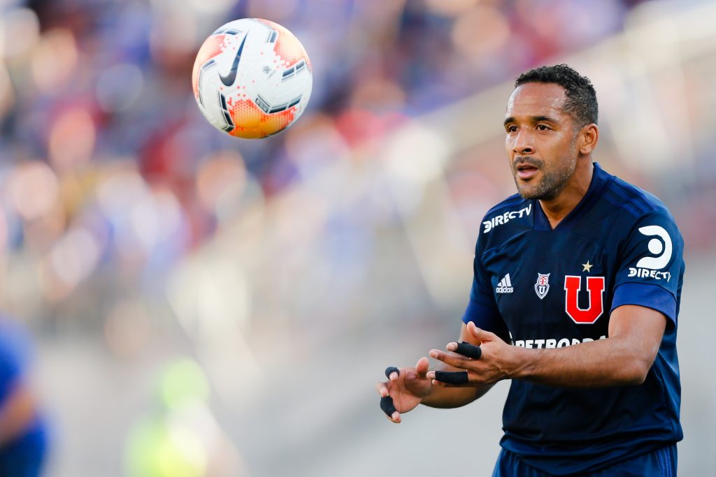 “#FueraBeausejour”: el hashtag en torno al zurdo que dividió a los hinchas de la U