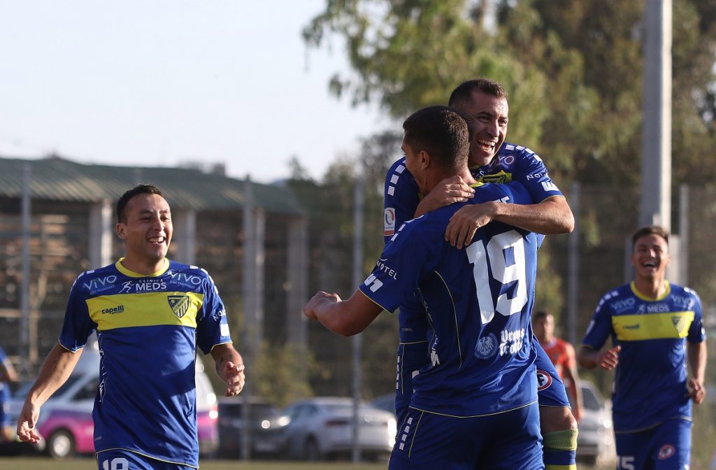 San Felipe no pudo recuperar el liderato al caer ante Barnechea en la Primera B